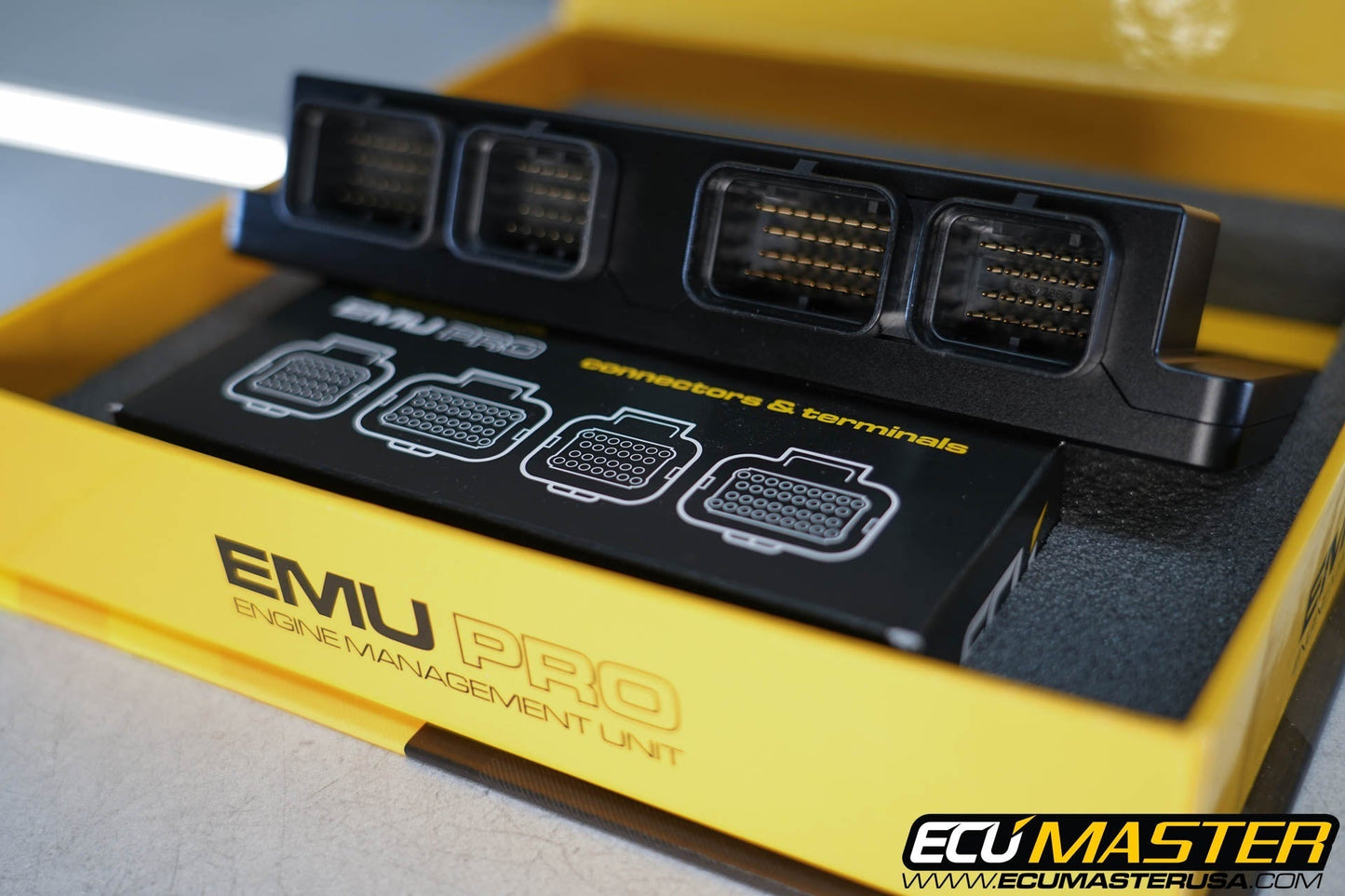 EMU PRO 16 w/connectors & USB to CAN  (Save $75)